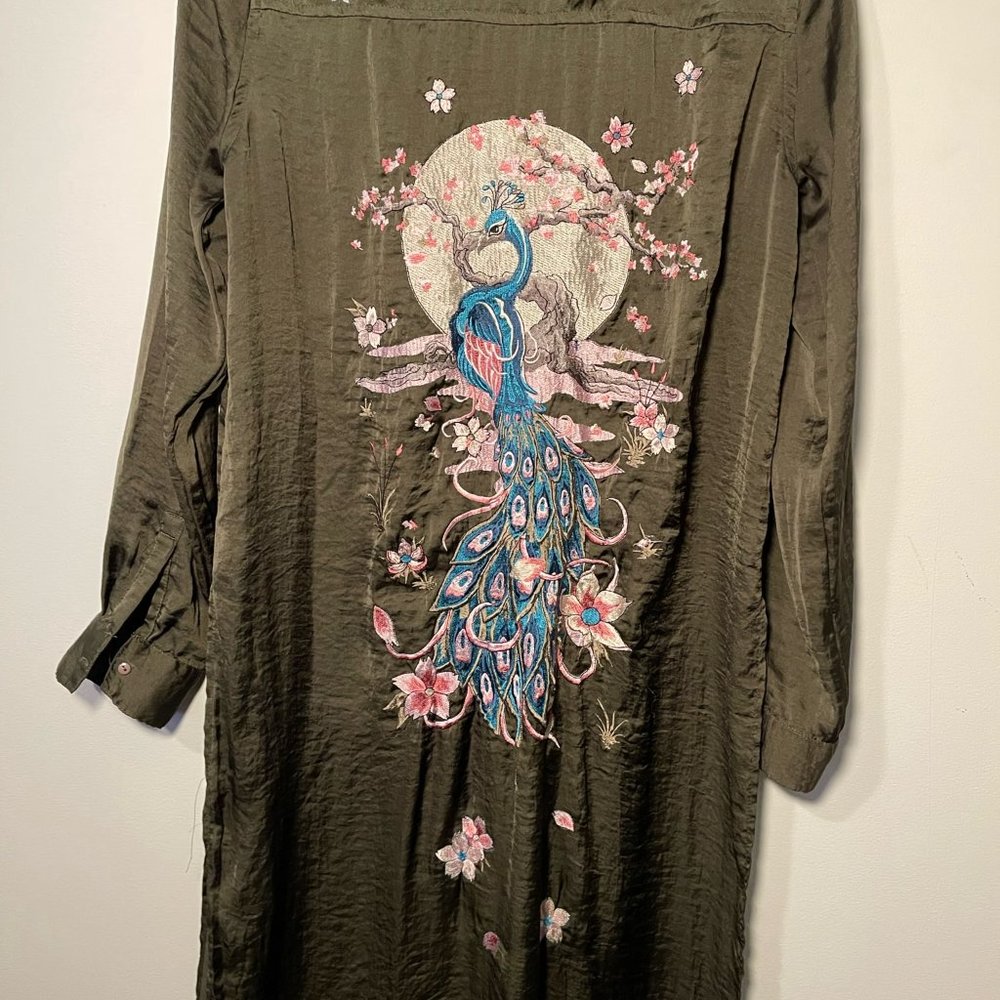 Zara Forest Green Button Down Embroidered Maxi Blouse Kimono. Size Small
